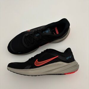 Mens Nike Quest 5 Black Cobblestone Athletic Running Shoes